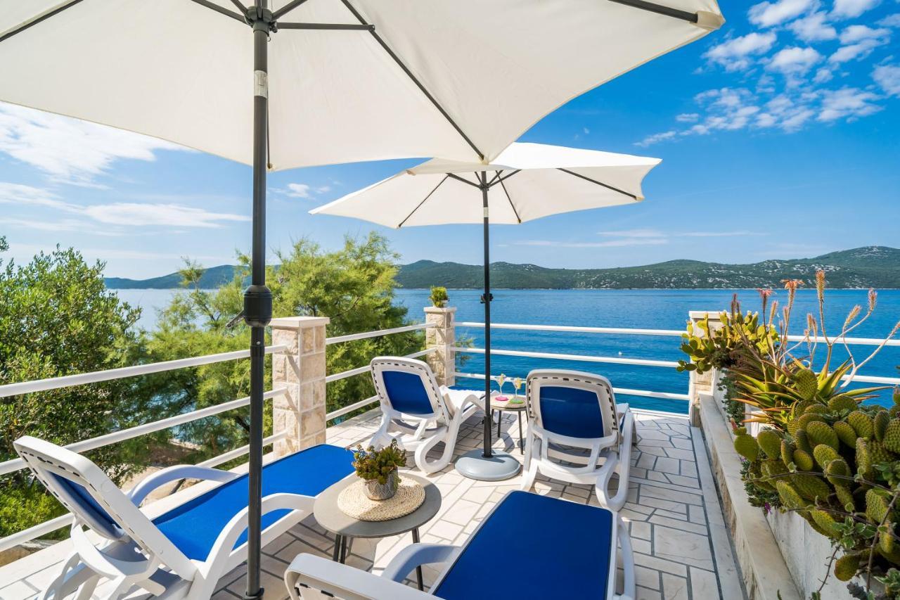 Apartments Ratac Lobrovic With Private Beach And Beautiful Sunset Slano Extérieur photo