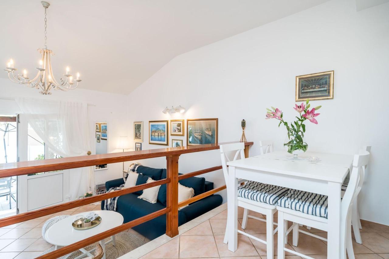 Apartments Ratac Lobrovic With Private Beach And Beautiful Sunset Slano Extérieur photo
